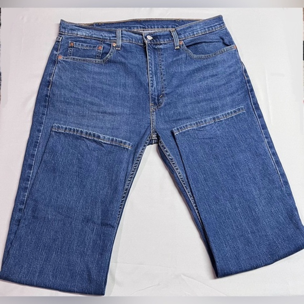 Levi Strauss Men's Jeans Straight Leg Denim Jeans 38 NWOT